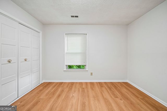 714 Longleaf Drive, Lawrenceville, GA 30046