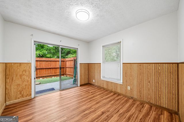 714 Longleaf Drive, Lawrenceville, GA 30046