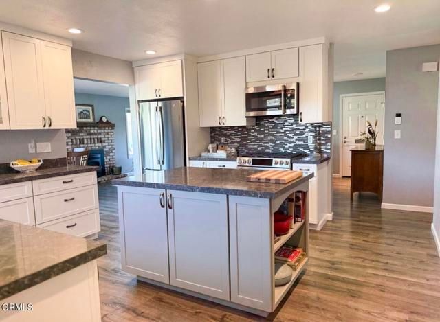 1097 E Oak Street, Fort Bragg, CA 95437