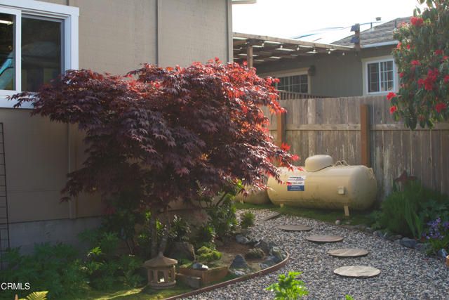 1097 E Oak Street, Fort Bragg, CA 95437