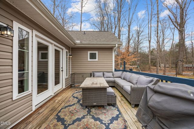 1011 Toad Hollow Lane, Mebane, NC 27302