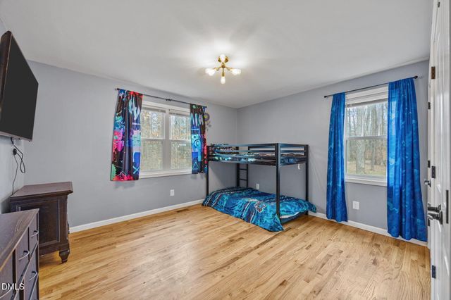 1011 Toad Hollow Lane, Mebane, NC 27302