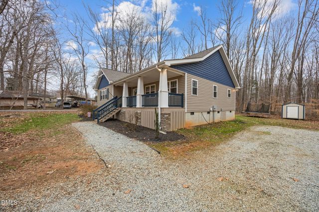 1011 Toad Hollow Lane, Mebane, NC 27302