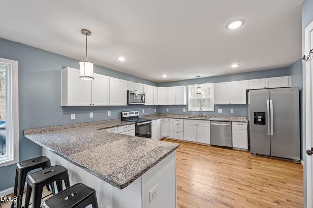 1011 Toad Hollow Lane, Mebane, NC 27302