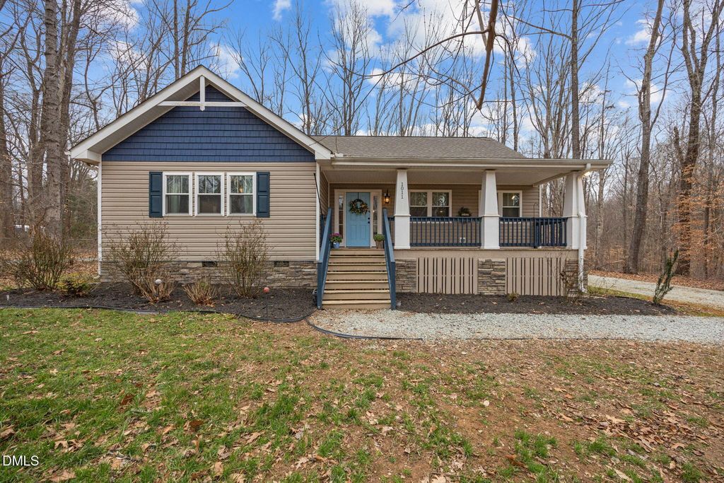 1011 Toad Hollow Lane, Mebane, NC 27302