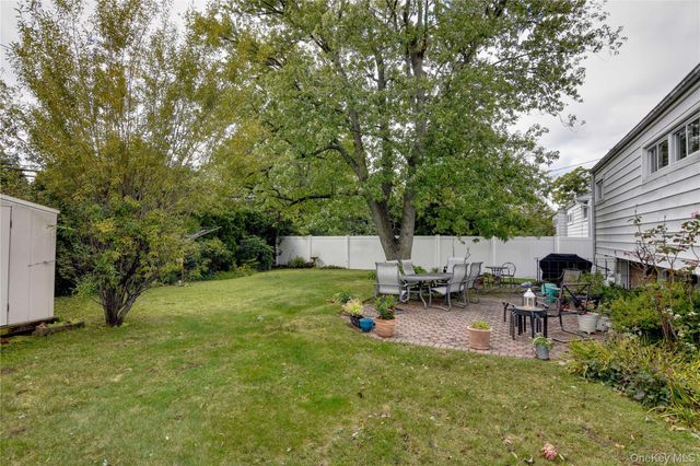 3758 Windsor Drive, Bethpage, NY 11714