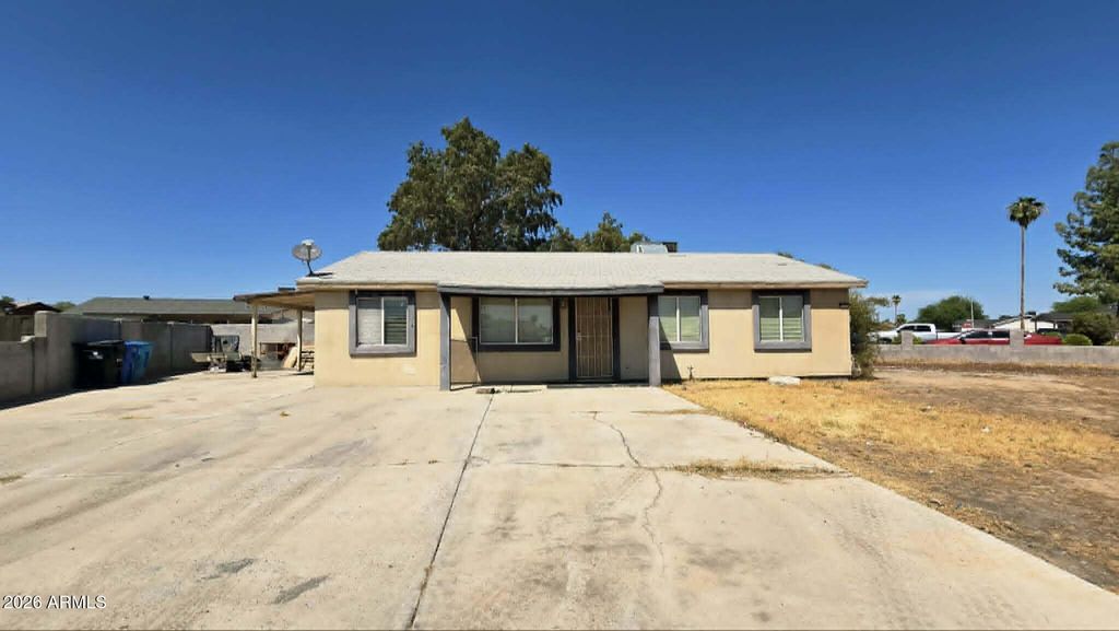 8220 W MEADOWBROOK Avenue, Phoenix, AZ 85033 — photo 4