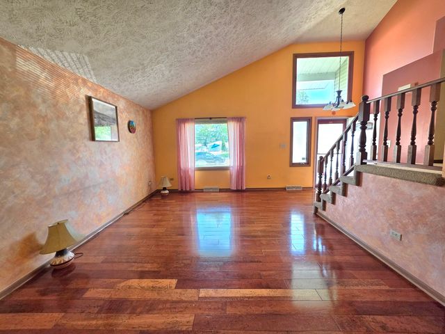 3413 Theodore Street, Joliet, IL 60431