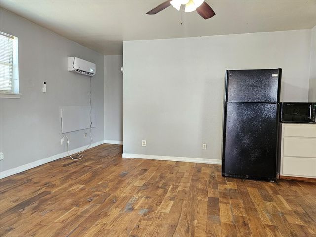 705 Harris Avenue 41, Kemah, TX 77565