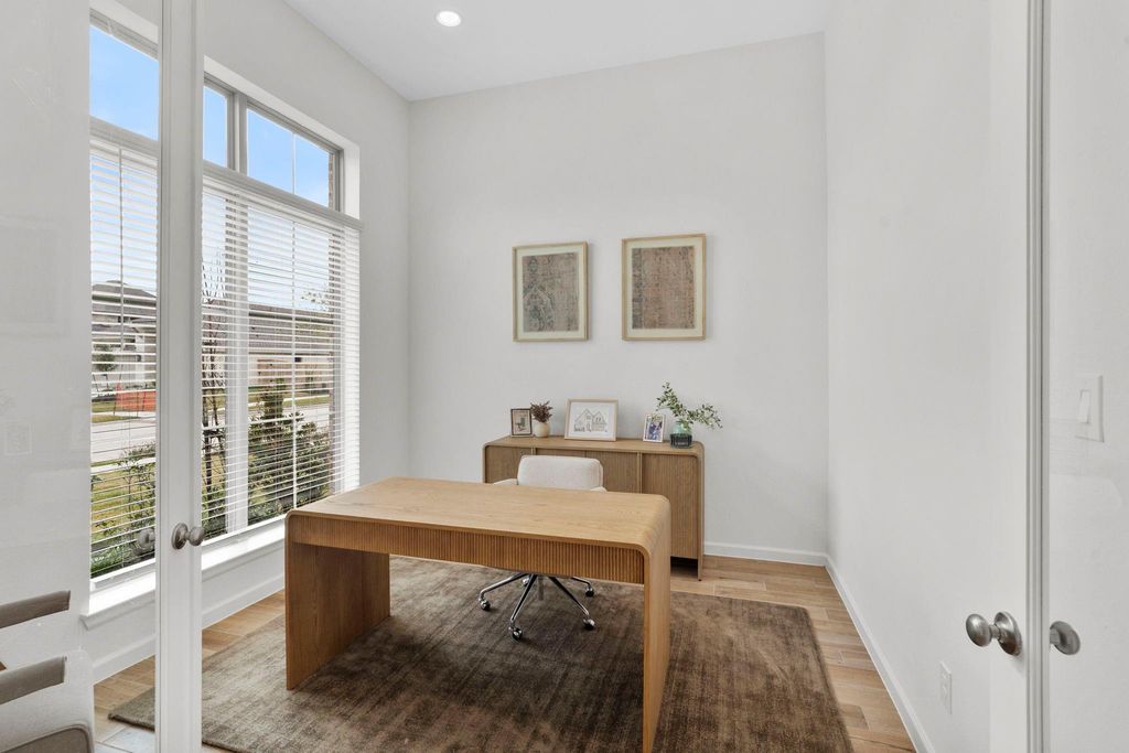 Image 7 of property listing at 10927 Maple Mist Drive, Missouri City, TX 77459