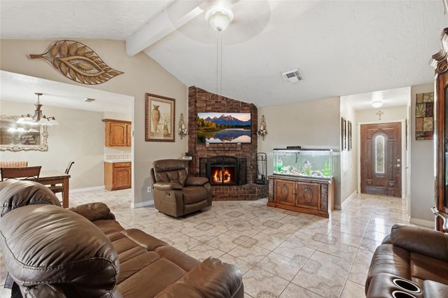 7522 Shoshone Drive, Baytown, TX 77521