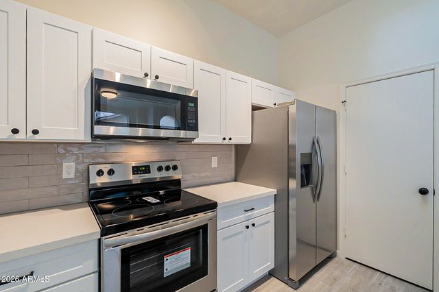 6610 E UNIVERSITY Drive 152, Mesa, AZ 85205