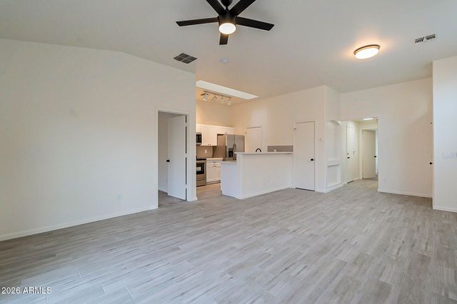 6610 E UNIVERSITY Drive 152, Mesa, AZ 85205