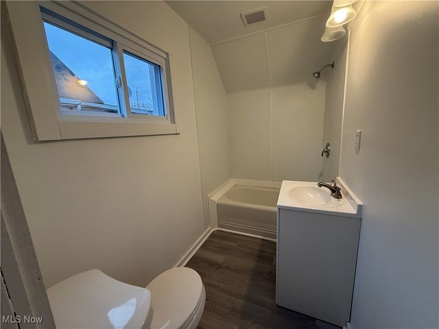 2816 E 117th Street, Cleveland, OH 44120