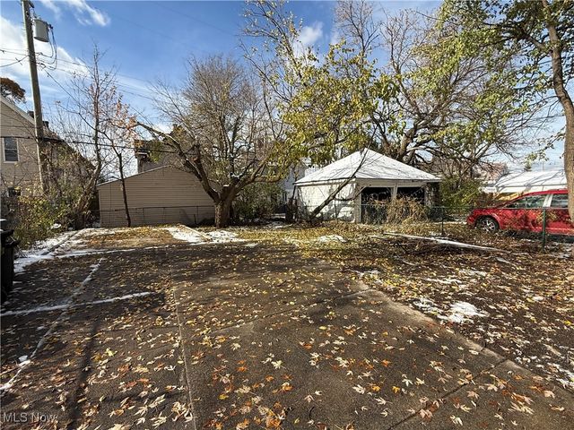 2816 E 117th Street, Cleveland, OH 44120