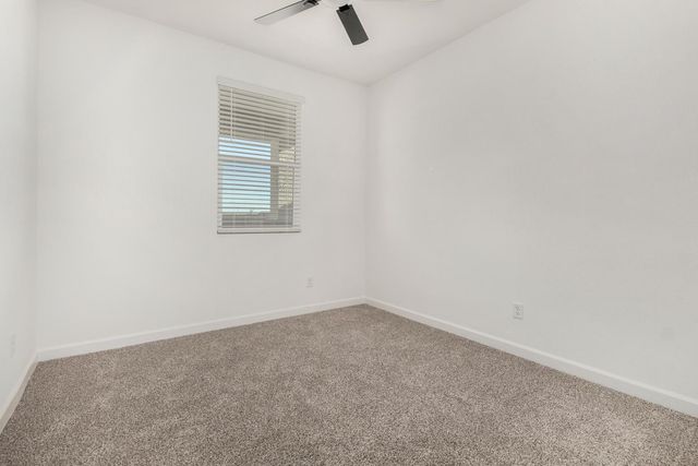 17824 W VOGEL Avenue, Waddell, AZ 85355