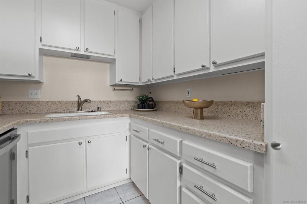 Image 19 of property listing at 11052 Via San Marco, San Diego, CA 92129