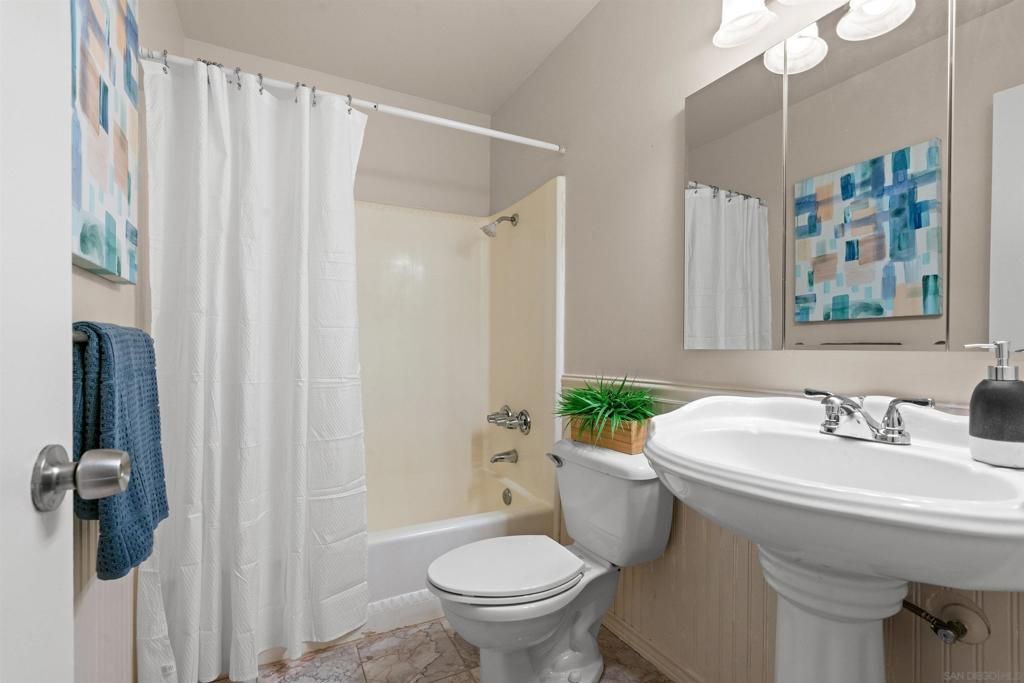 Image 27 of property listing at 11052 Via San Marco, San Diego, CA 92129