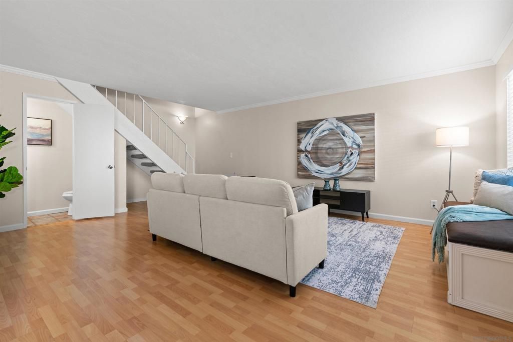 Image 7 of property listing at 11052 Via San Marco, San Diego, CA 92129