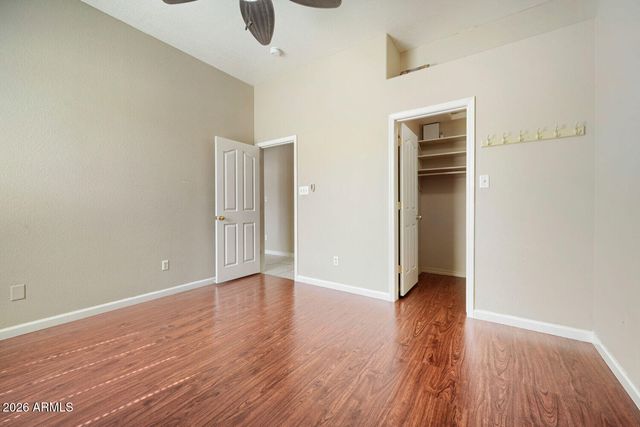 5619 W FRIER Drive, Glendale, AZ 85301