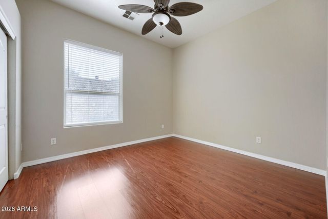5619 W FRIER Drive, Glendale, AZ 85301