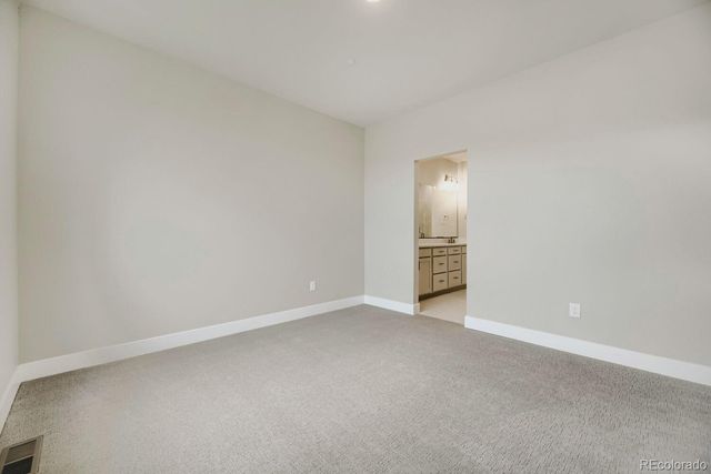 15573 W Washburn Drive, Lakewood, CO 80228