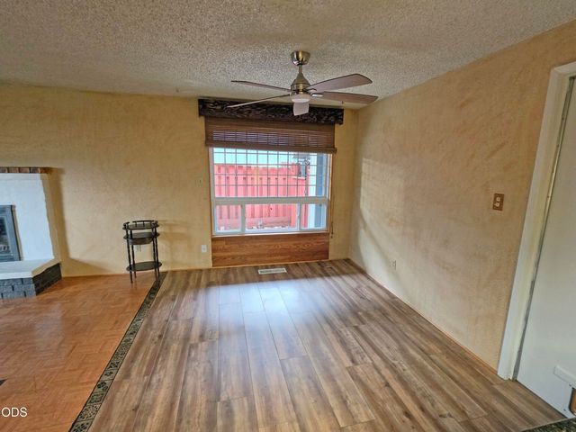 1874 Marys Way, Central Point, OR 97502