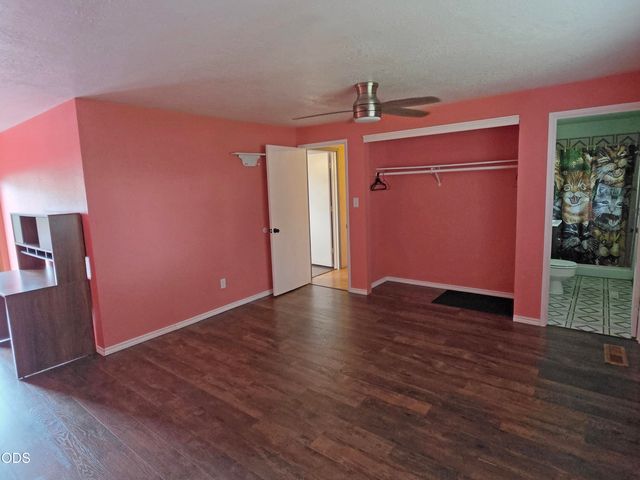 1874 Marys Way, Central Point, OR 97502