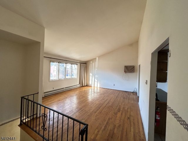 11 Adelphi Trl, Hopatcong Boro, NJ 07843