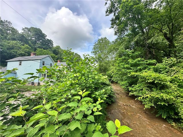 0 Johnson Hollow Rd, Belle Vernon, PA 15438