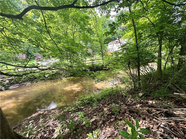 0 Johnson Hollow Rd, Belle Vernon, PA 15438