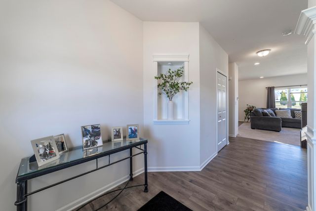 2300 Dowling Street, Valparaiso, IN 46385