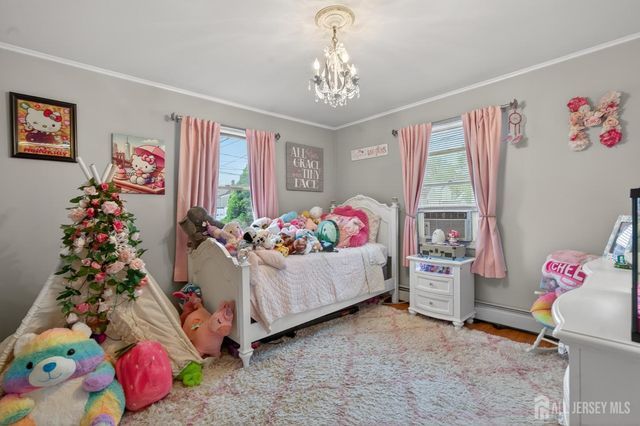 63 Lyons Avenue, Woodbridge Proper, NJ 07095