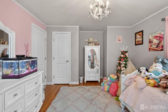 63 Lyons Avenue, Woodbridge Proper, NJ 07095
