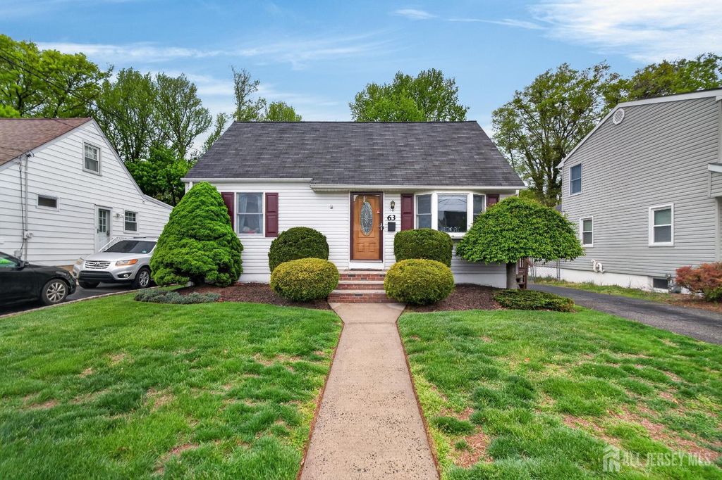 63 Lyons Avenue, Woodbridge Proper, NJ 07095