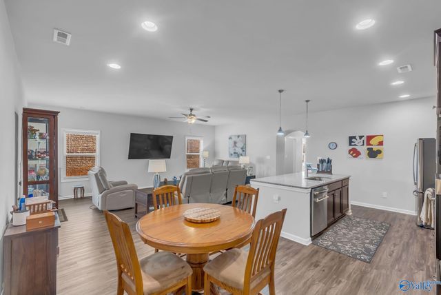 223 Iron Circle, Meridianville, AL 35759