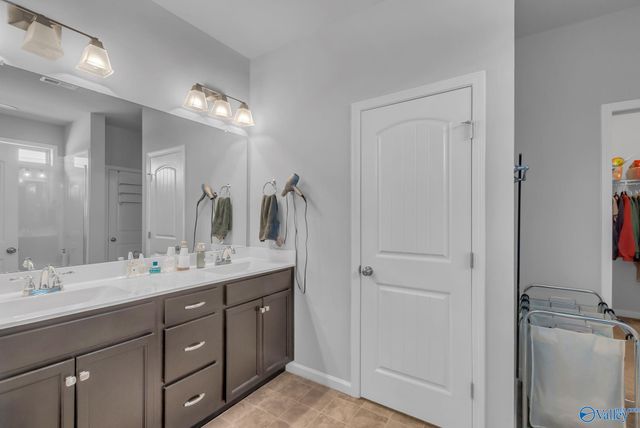 223 Iron Circle, Meridianville, AL 35759