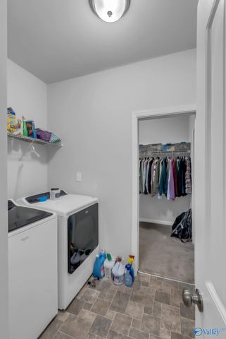 223 Iron Circle, Meridianville, AL 35759