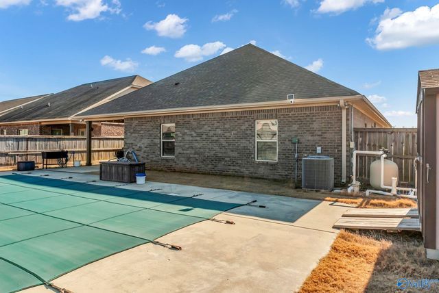 223 Iron Circle, Meridianville, AL 35759