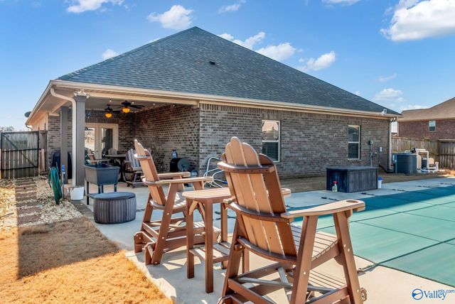 223 Iron Circle, Meridianville, AL 35759