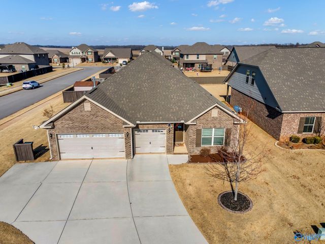 223 Iron Circle, Meridianville, AL 35759