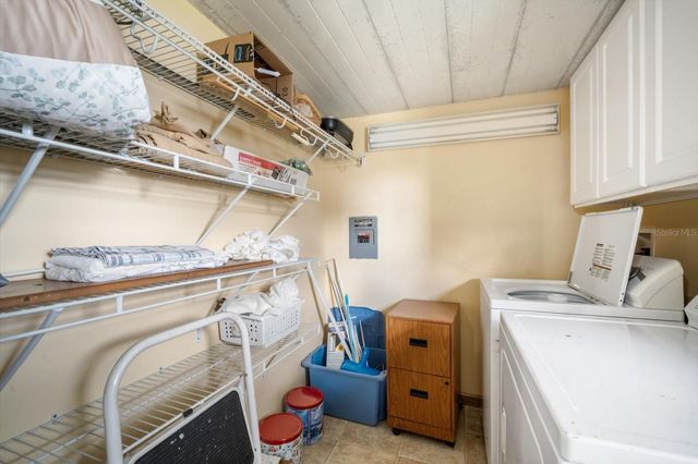 35045 CYNTHIA AVENUE, Zephyrhills, FL 33541