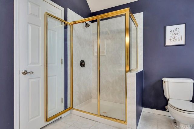 9 Homecoming Place, East Setauket, NY 11733