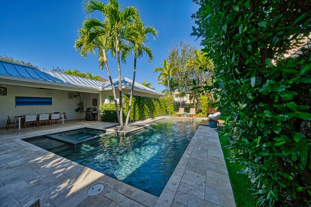 1817 Dakota Drive, Jupiter, FL 33458