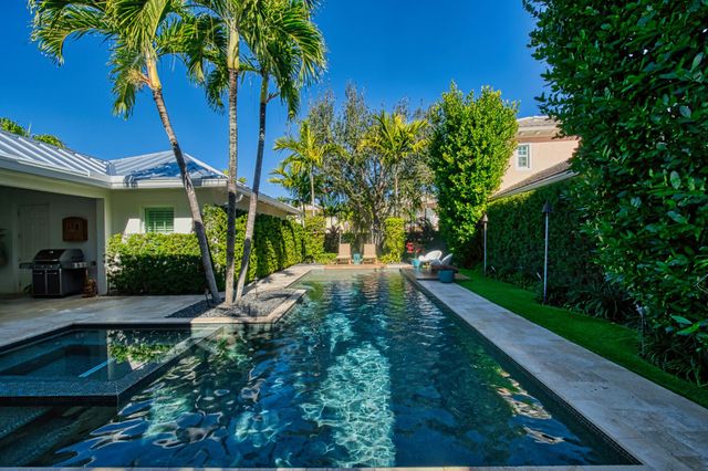 1817 Dakota Drive, Jupiter, FL 33458