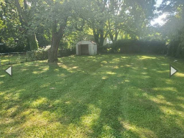 2135 N Roosevelt Avenue, Springfield, MO 65803