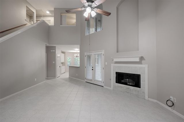 10 Hancock Street, Conroe, TX 77301