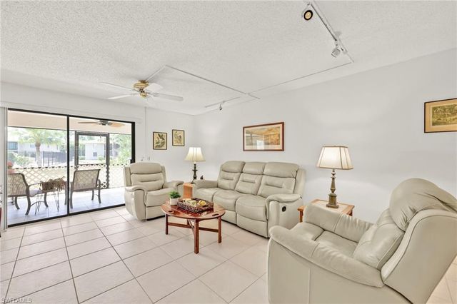 151 Cypress WAY E # C103, Naples, FL 34110