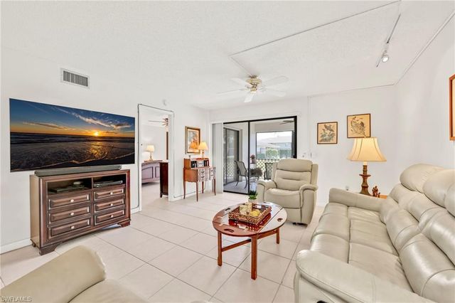 151 Cypress WAY E # C103, Naples, FL 34110