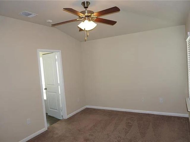 113 Leon River LOOP, Hutto, TX 78634